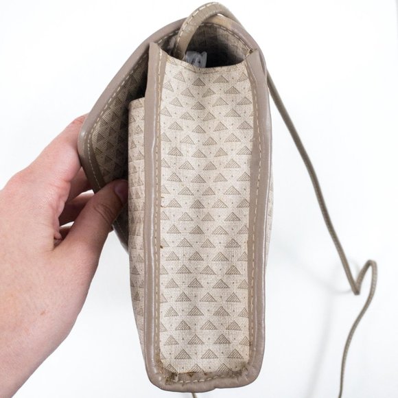 Vintage 80s Coated Canvas Leather Crossbody Bag - Picture 4 of 13